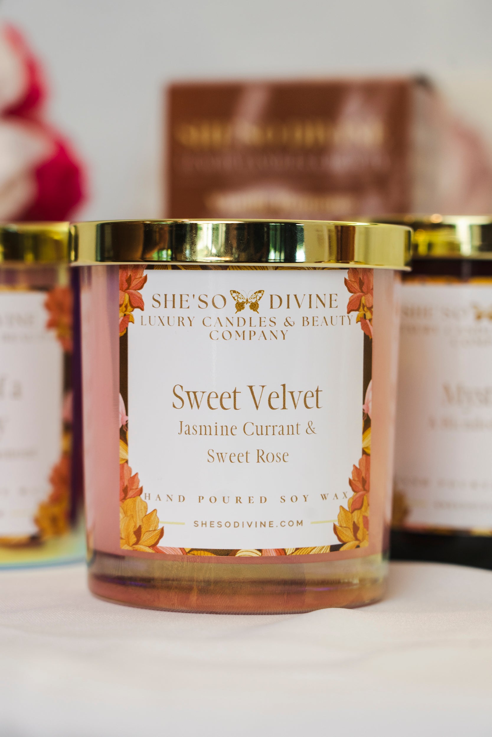 SWEET VELVET